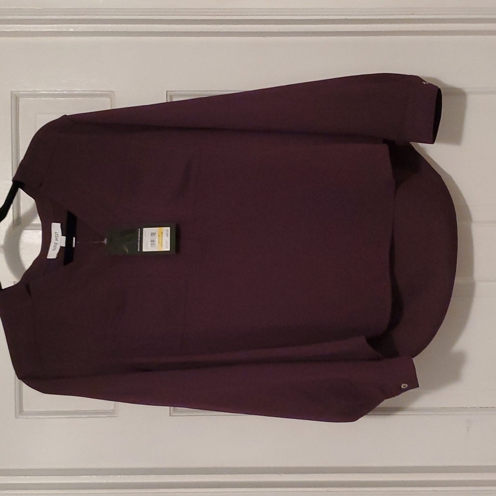 Purple blouse from Nine West, size MEDIUM, NWT.